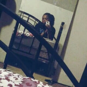 Meet your Posher, Levette